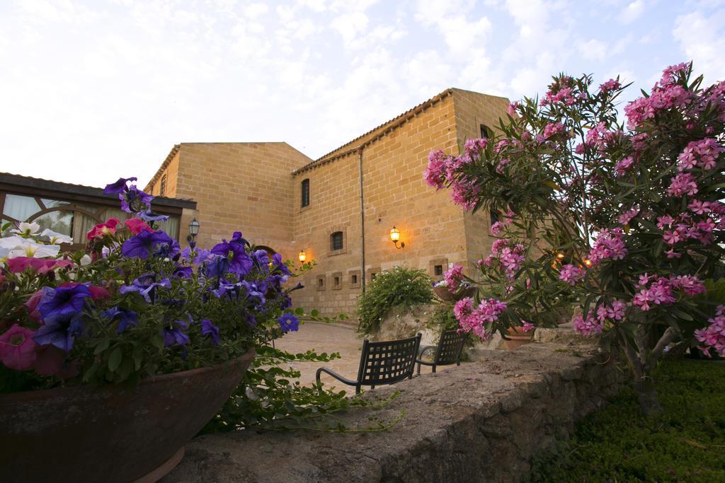 Baglio Borgesati Hotel Salemi Exterior foto
