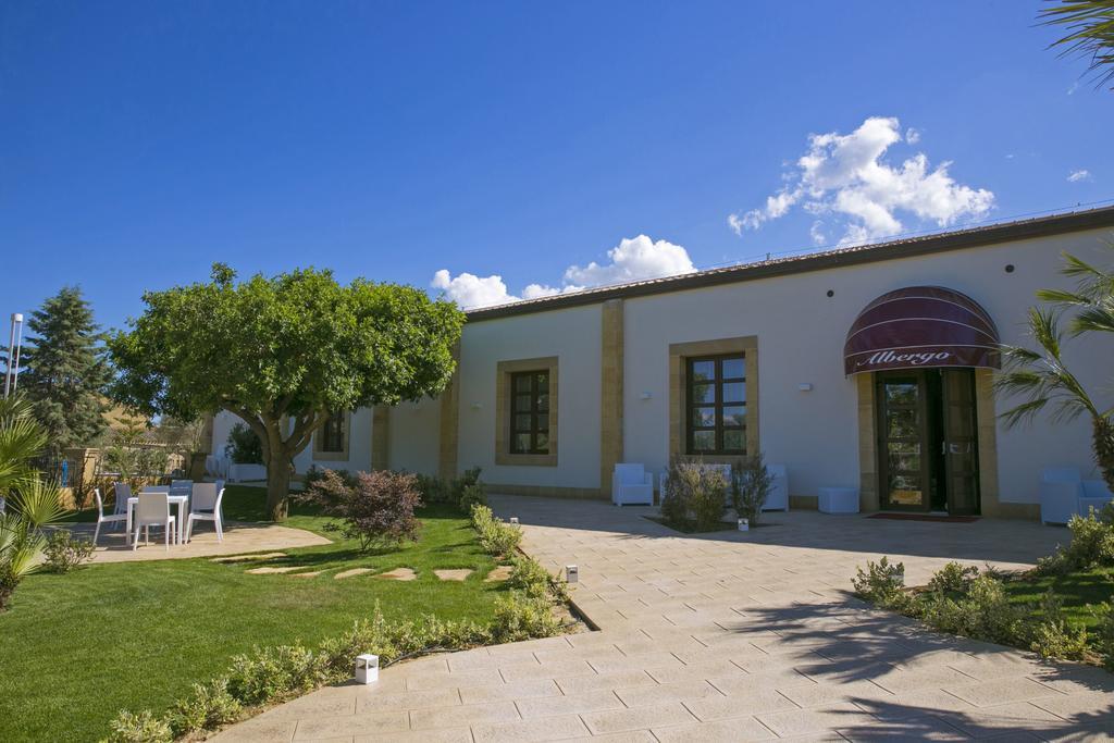Baglio Borgesati Hotel Salemi Exterior foto